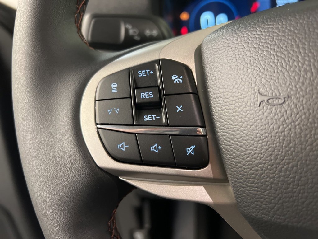 New 2026 Ford Explorer Active image 18