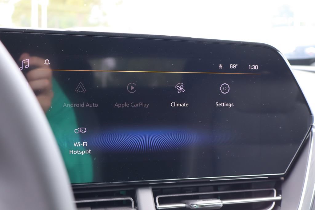 New 2025 Chevrolet Trax LT w/ Driver Confidence Package image 15