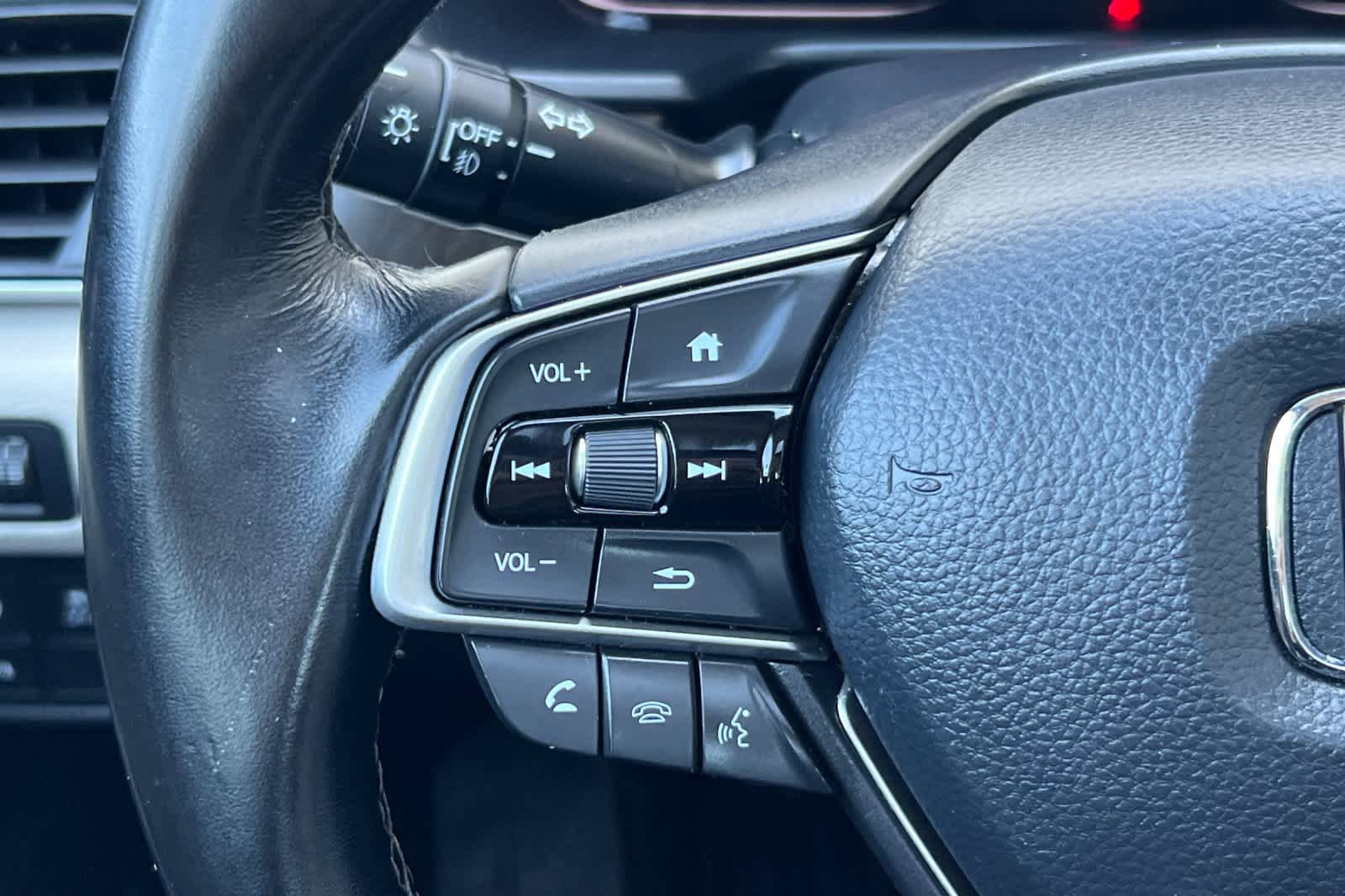 Used 2021 Honda Accord EX-L image 25