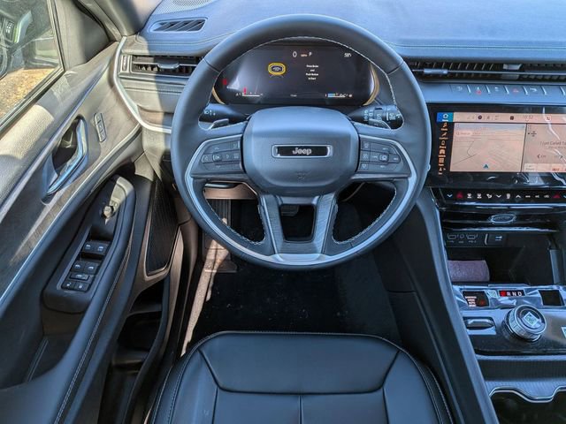 New 2026 Jeep Grand Cherokee Limited w/ Limited Altitude Package image 15