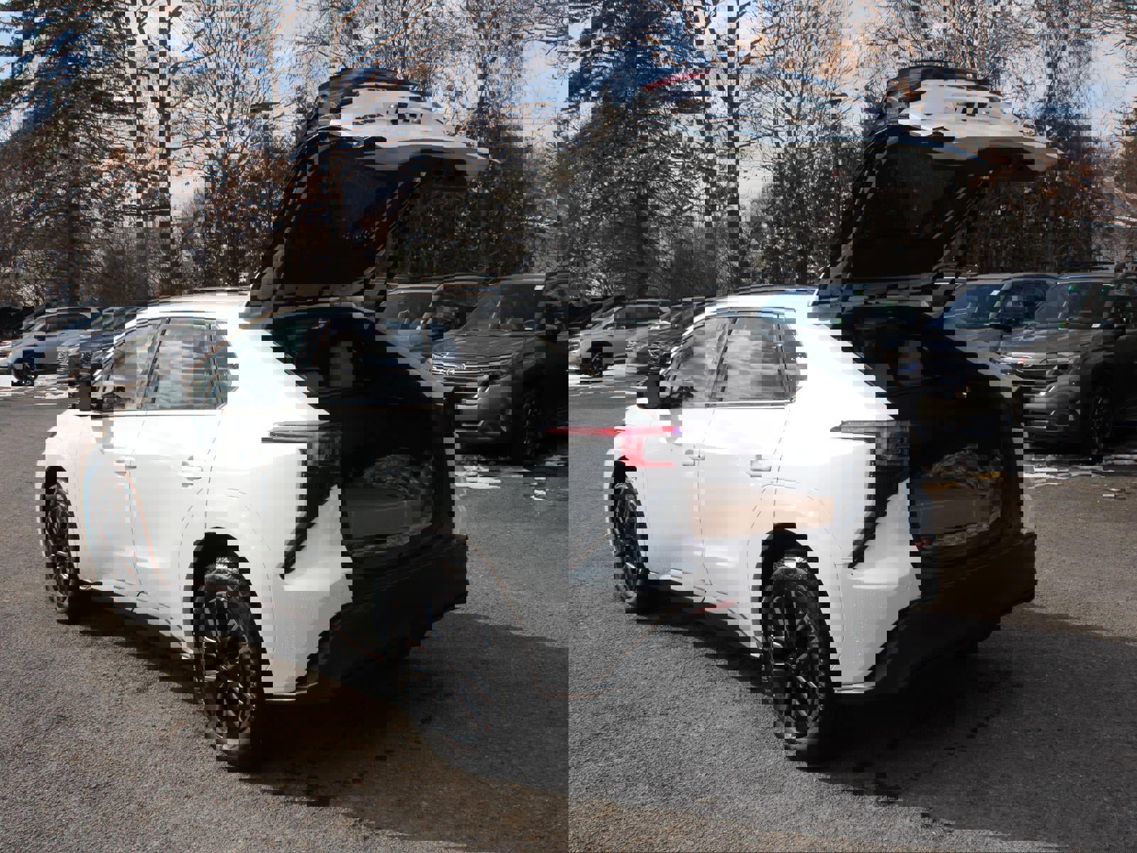 New 2026 Subaru Solterra Premium image 8