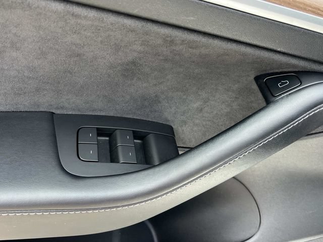Used 2022 Tesla Model 3 RWD image 34