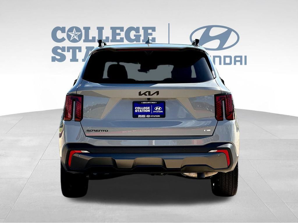 Used 2025 Kia Sorento SX Prestige w/ Olive Brown Leather Package AWD/4WD image 9
