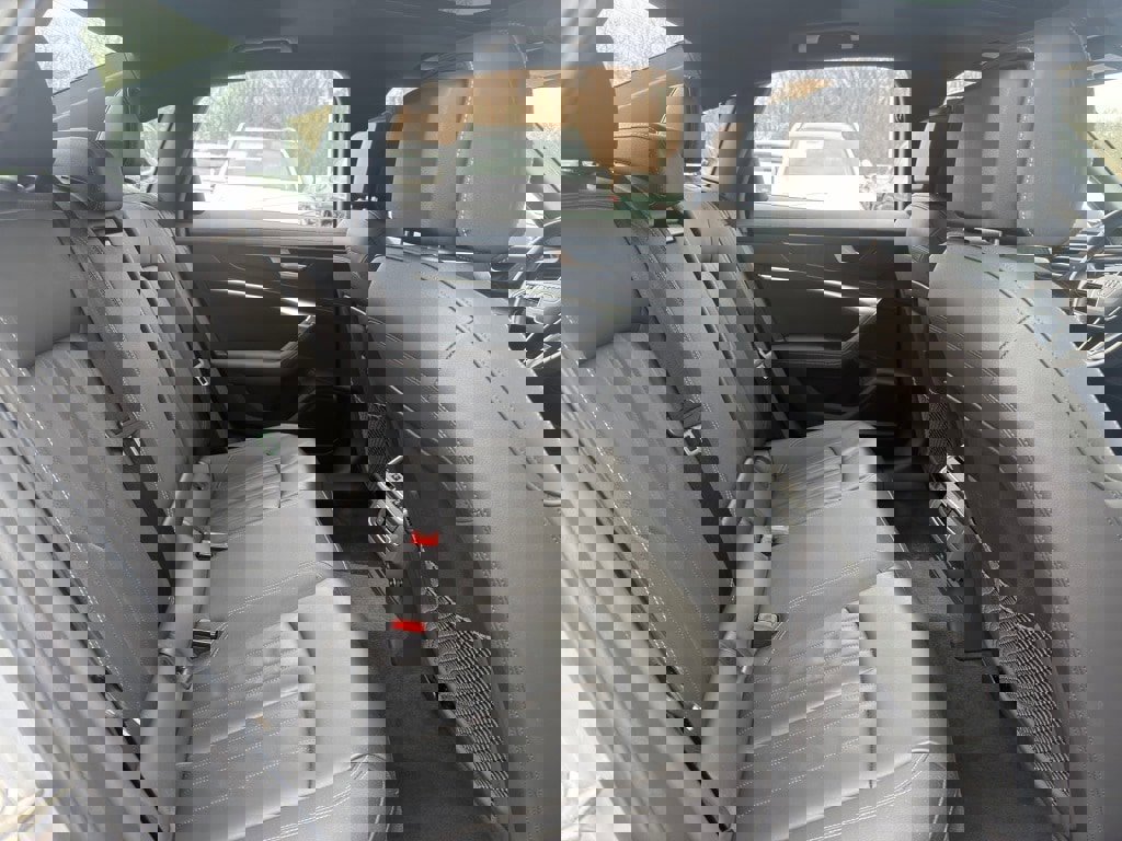 Used 2022 Audi A6 Premium Plus image 34