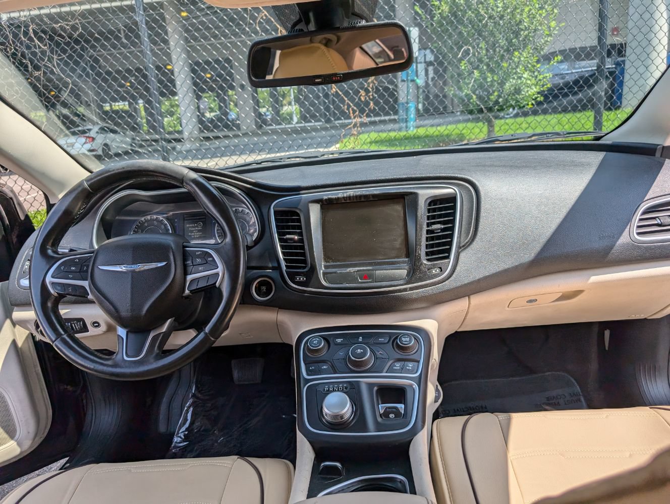 Used 2015 Chrysler 200 Limited w/ Convenience Group FWD image 14