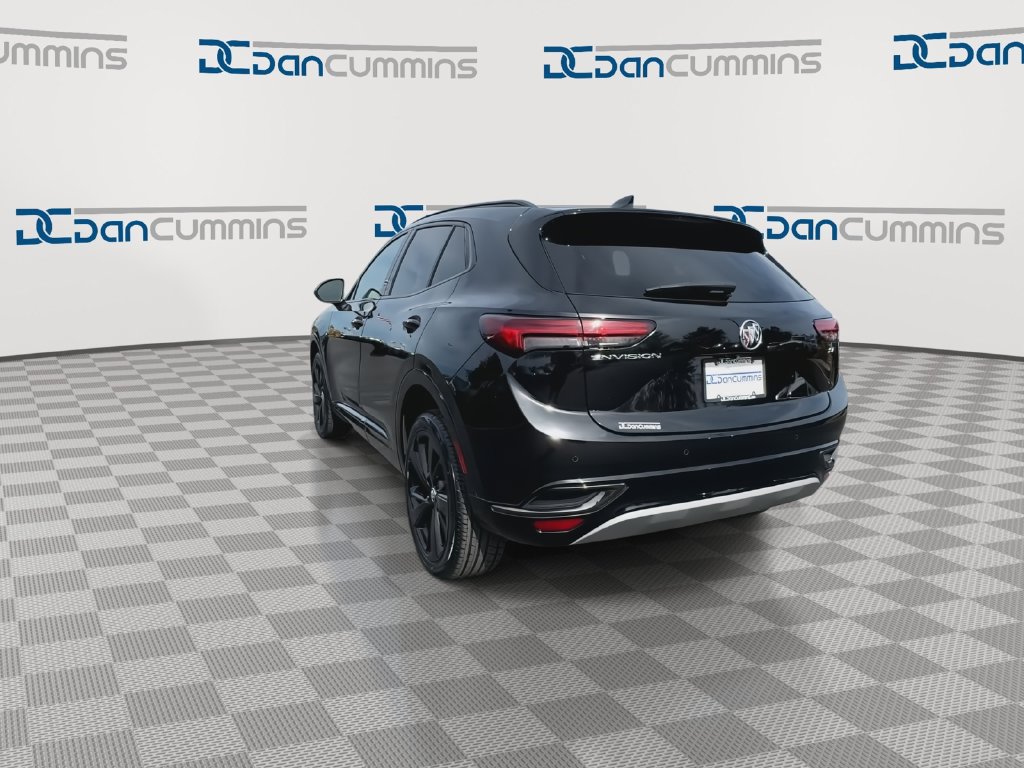 Used 2022 Buick Envision Essence w/ Sport Touring Package FWD image 6