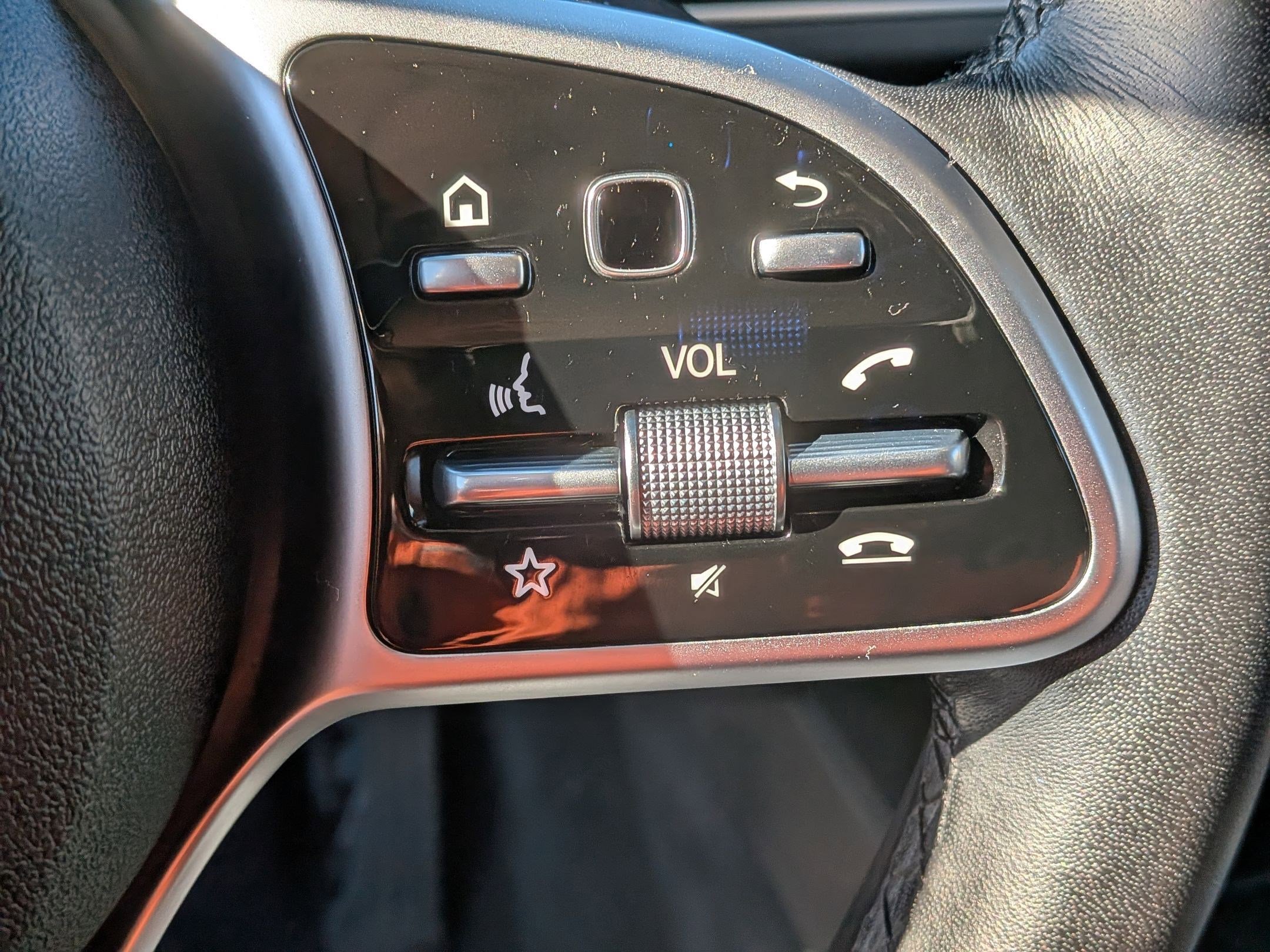 Certified 2020 Mercedes-Benz GLE 350 4MATIC image 17