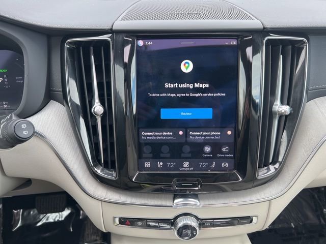 Certified 2024 Volvo XC60 T8 Ultimate w/ Protection Package Premier AWD/4WD image 34