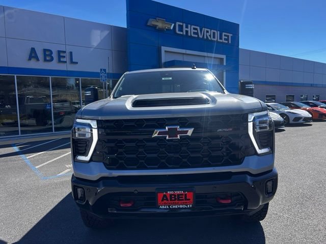 New 2026 Chevrolet Silverado 2500 ZR2 AWD/4WD image 2