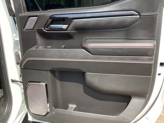Used 2022 GMC Sierra 1500 AT4X image 21