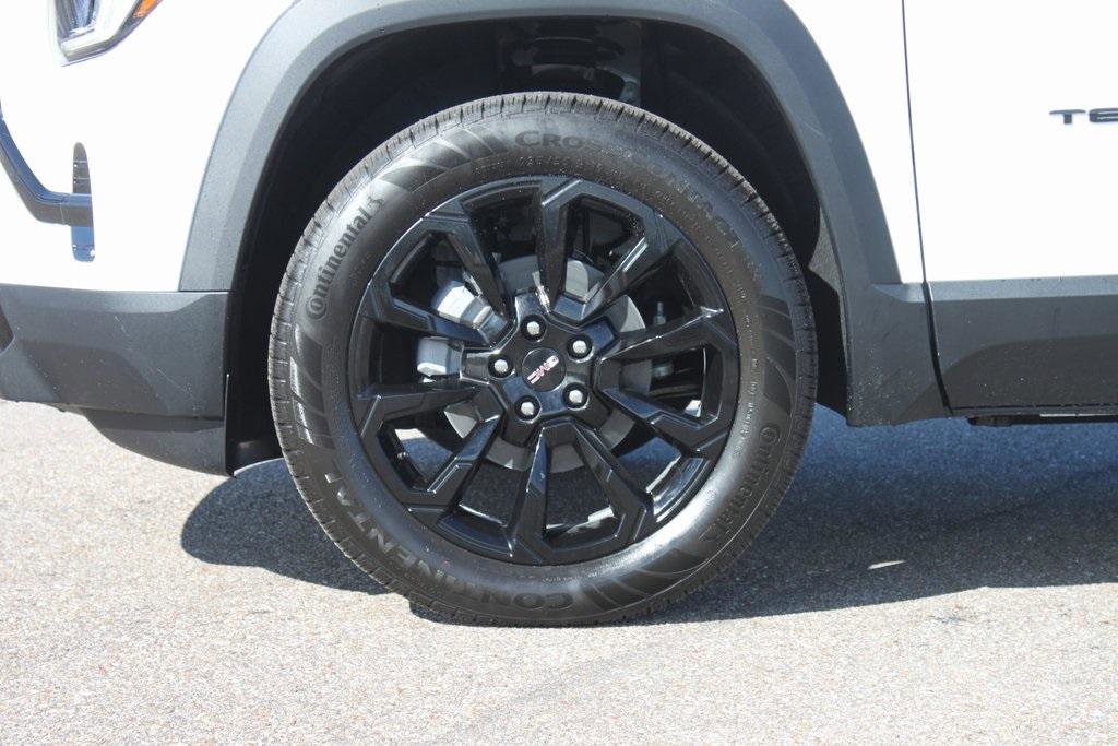 New 2026 GMC Terrain Elevation w/ Elevation Premium Package image 4