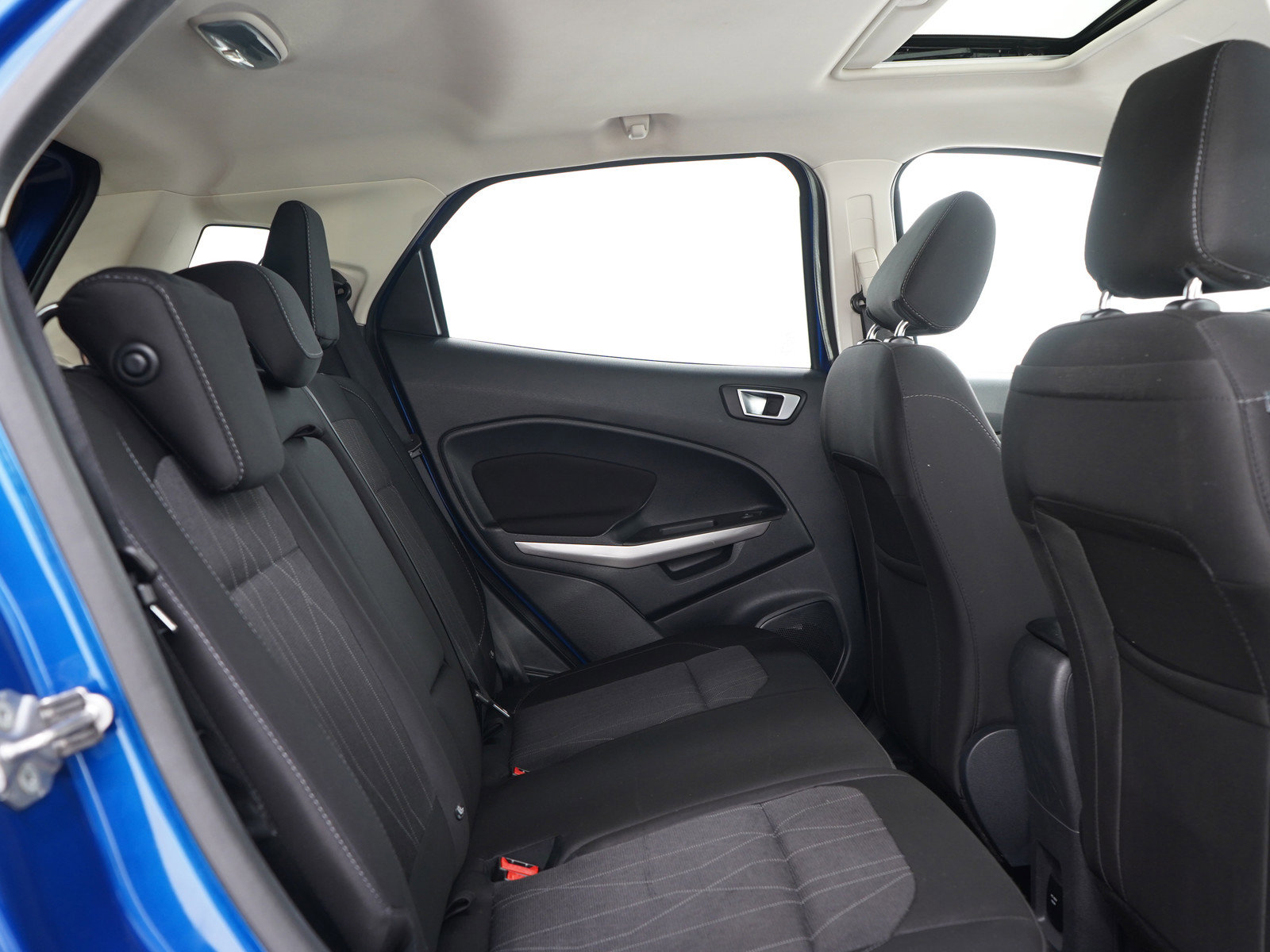 Used 2018 Ford EcoSport SE w/ SE Convenience Package FWD image 12