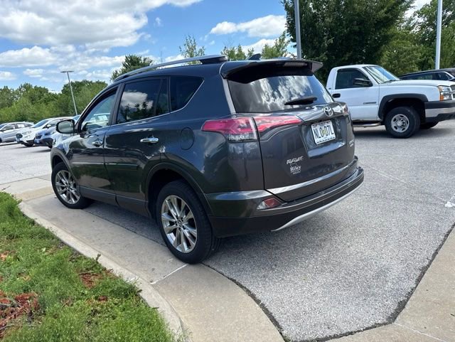 Used 2016 Toyota RAV4 Limited AWD/4WD image 4
