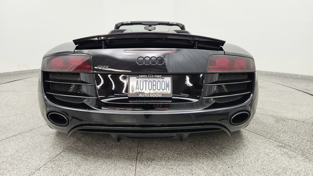 Used 2011 Audi R8 V10 w/ Enhanced Leather Pkg AWD/4WD image 43