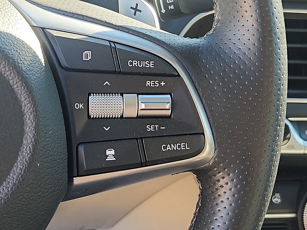 Used 2019 Genesis G70 3.3T Advanced w/ Elite Package image 24