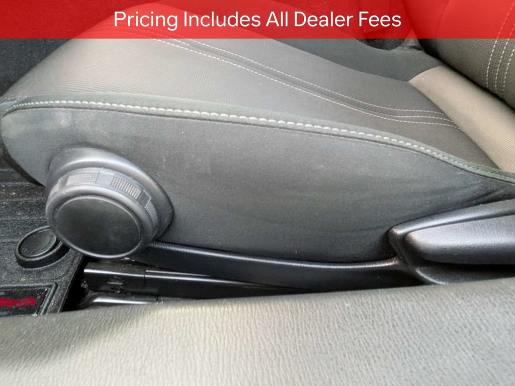 Used 2024 MAZDA MX-5 Miata Sport RWD image 19