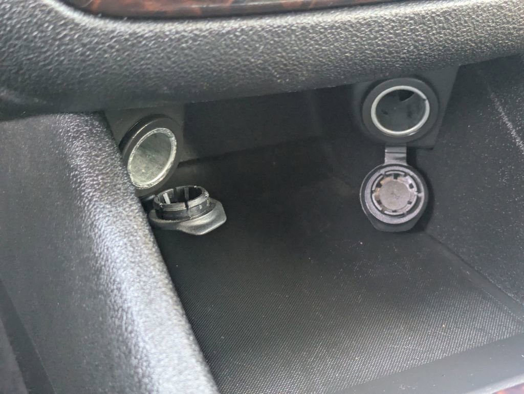 Used 2013 Chevrolet Impala LT w/ LT Sunroof Package image 25