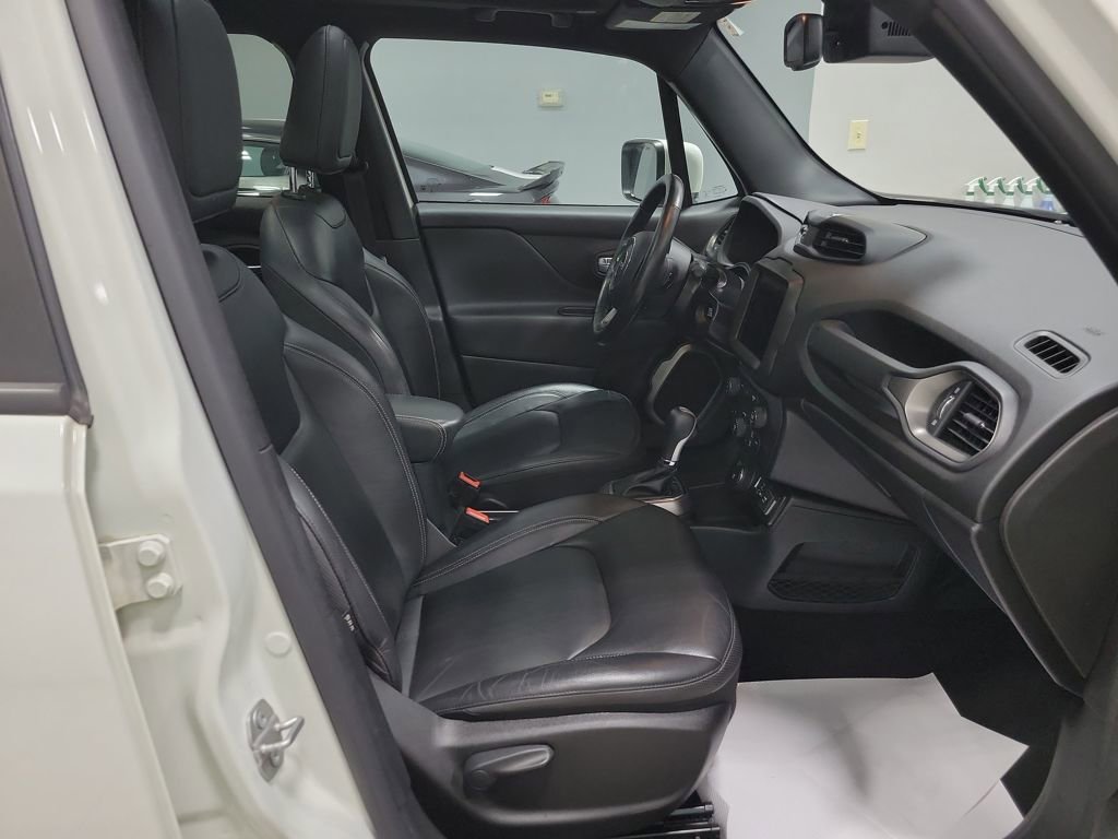 Used 2019 Jeep Renegade Limited w/ Quick Order Package 22P image 25