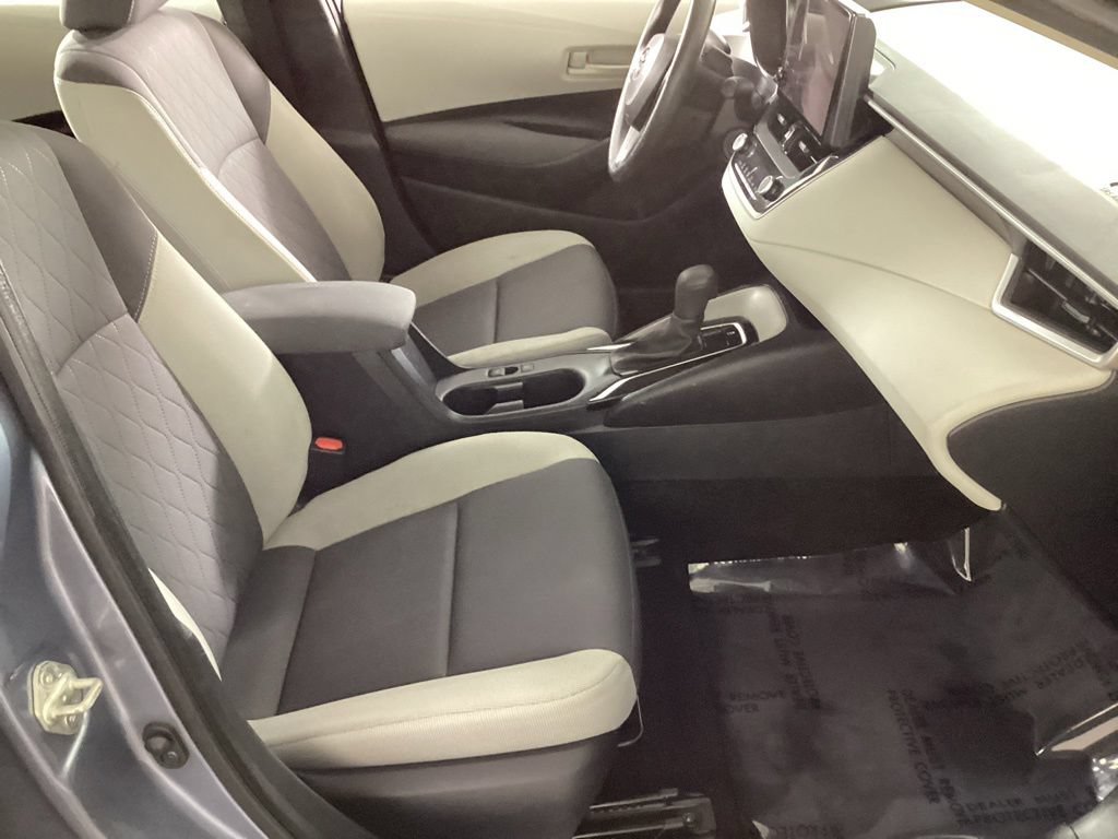 Used 2023 Toyota Corolla LE FWD image 18