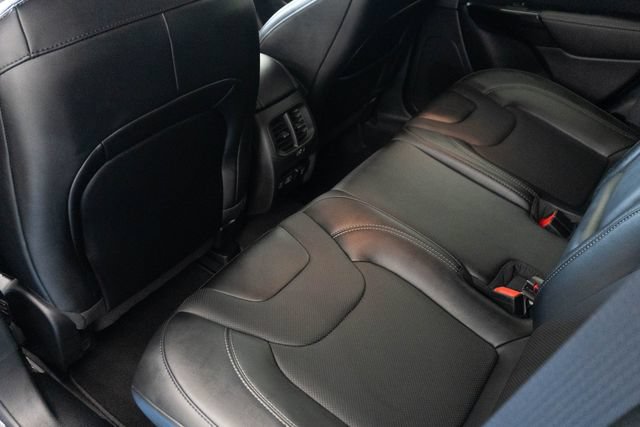 Used 2023 Jeep Cherokee Altitude Lux AWD/4WD image 20
