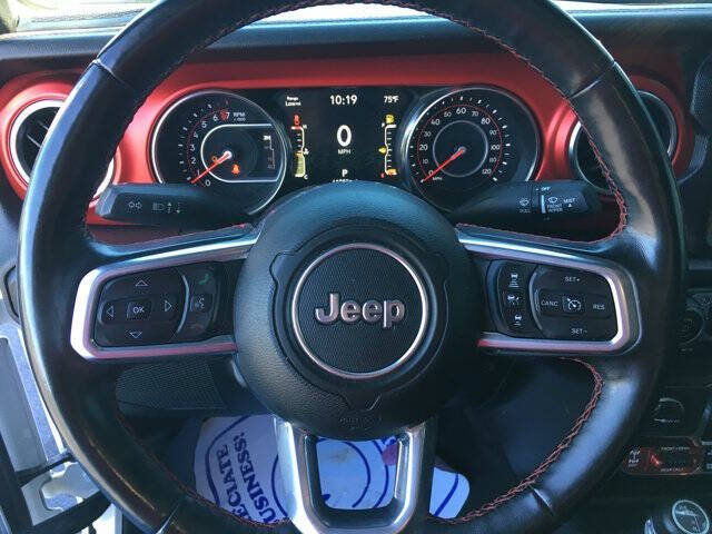 Used 2021 Jeep Gladiator Rubicon AWD/4WD image 13