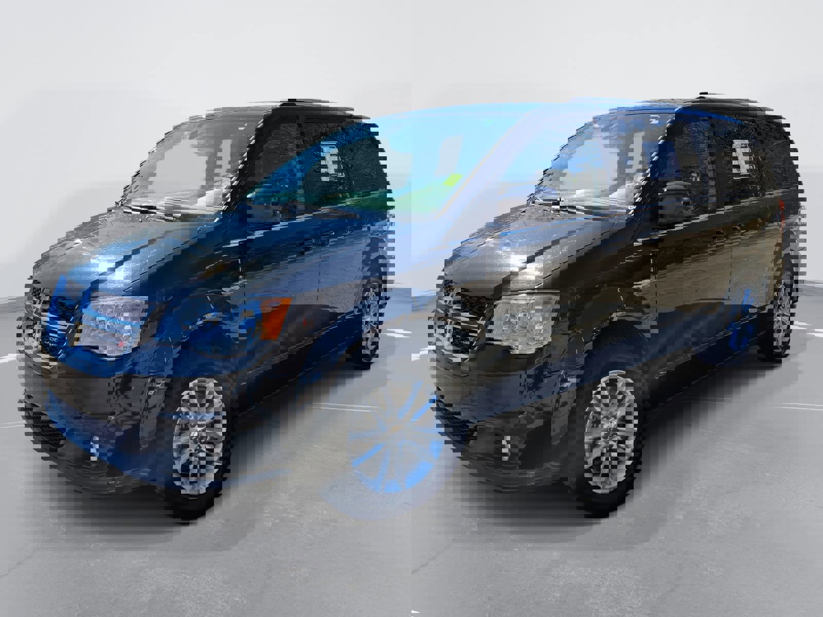 Used 2020 Dodge Grand Caravan SXT