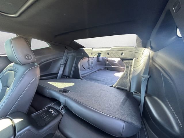 Used 2022 Chevrolet Camaro LT w/ RS Package image 25