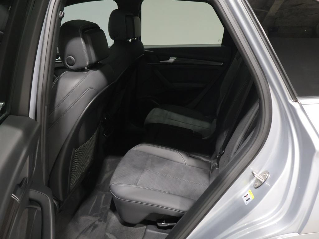 Used 2022 Audi SQ5 Premium Plus AWD/4WD image 18