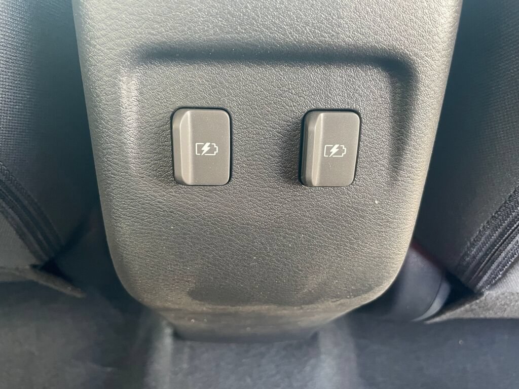 Used 2024 Nissan Kicks SV w/ Exterior Package FWD image 20