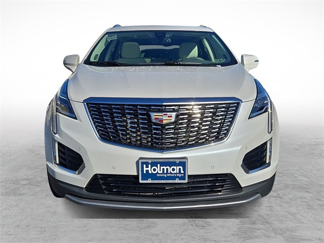 Used 2021 Cadillac XT5 Premium Luxury image 2