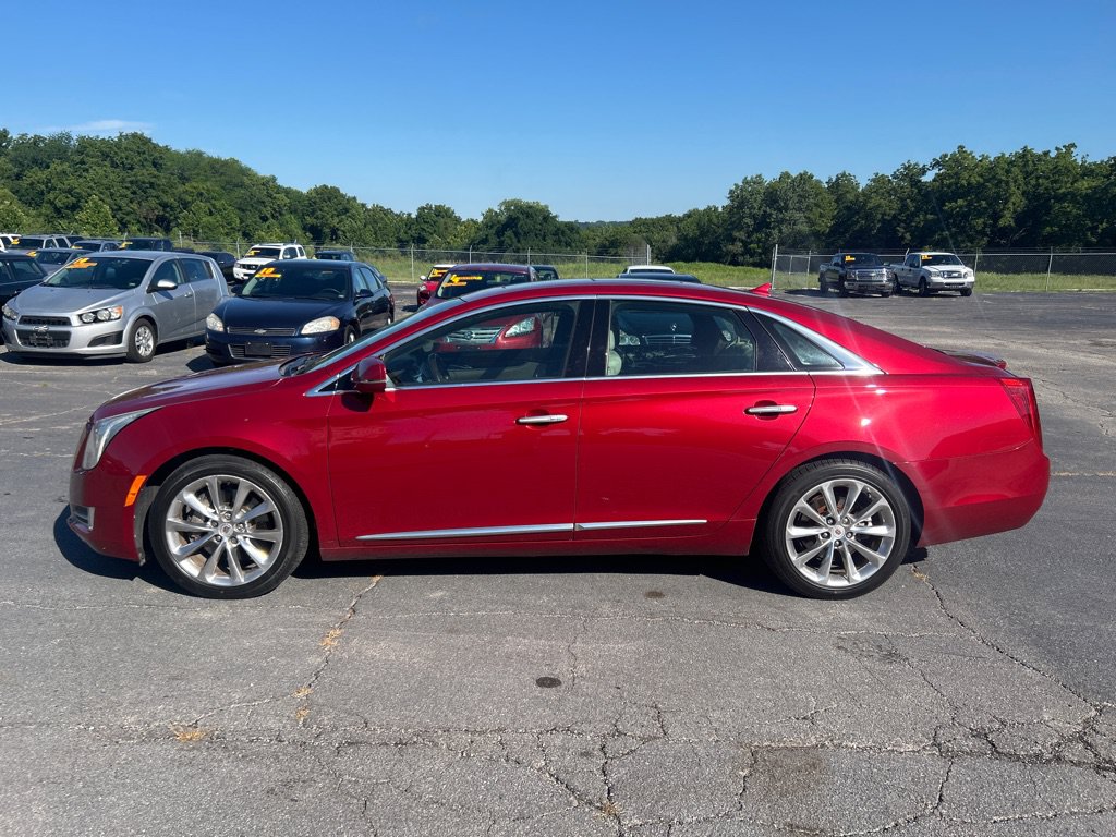 Used 2013 Cadillac XTS Luxury AWD/4WD image 1