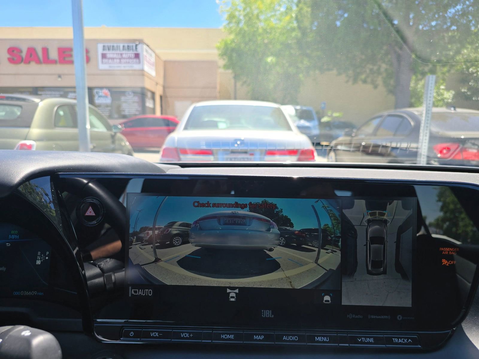 Used 2022 Toyota Mirai w/ Advanced Technology Package RWD image 27
