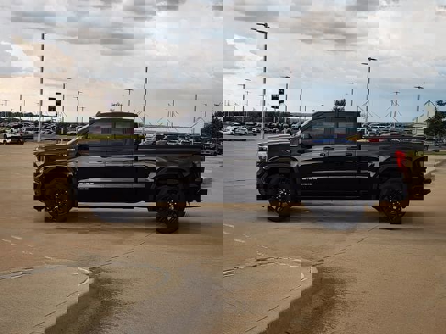 New 2026 GMC Sierra 1500 Pro w/ Graphite Edition image 6