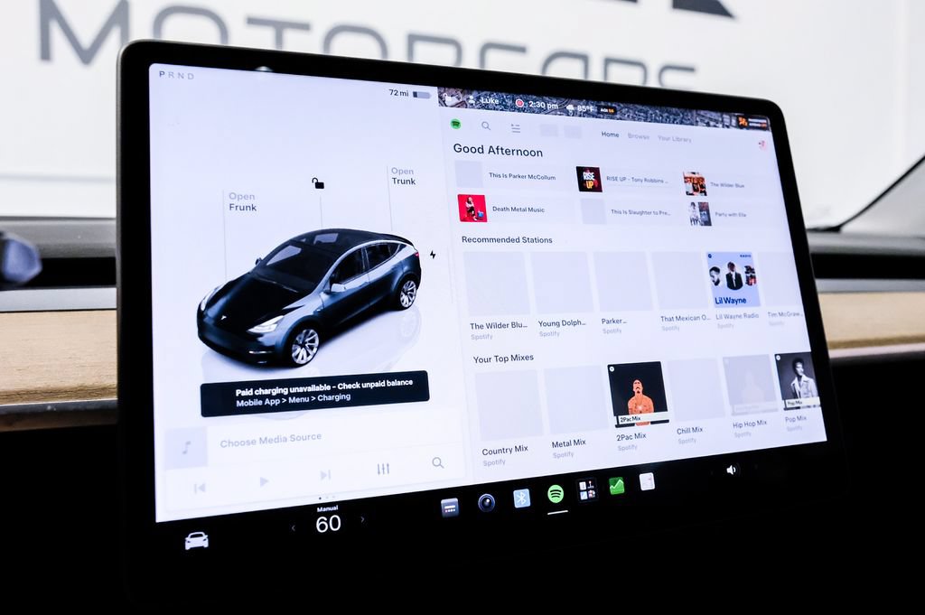 Used 2022 Tesla Model Y Long Range AWD/4WD image 26