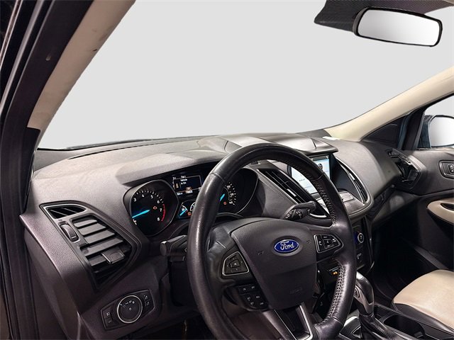 Used 2019 Ford Escape SEL image 11