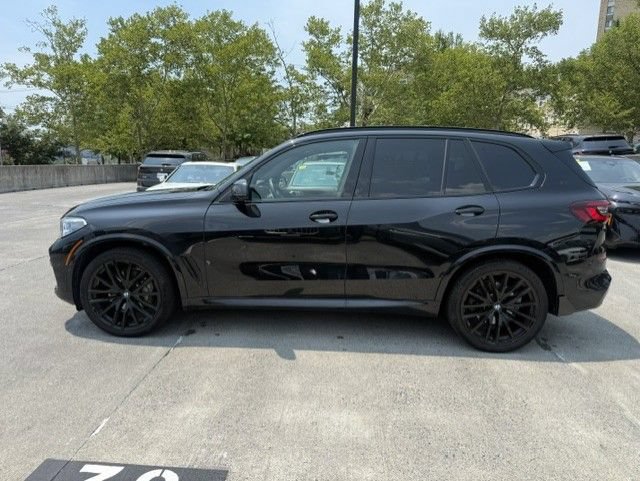 Used 2023 BMW X5 xDrive40i w/ Executive Package AWD/4WD image 5