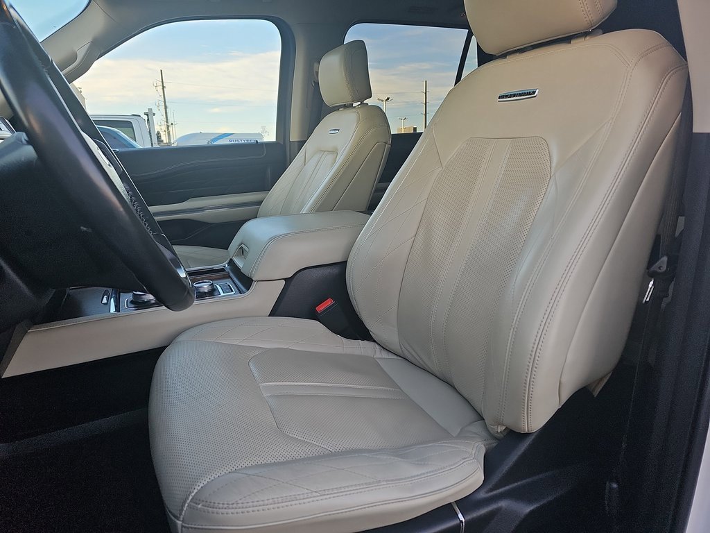 Used 2019 Ford Expedition Platinum image 15