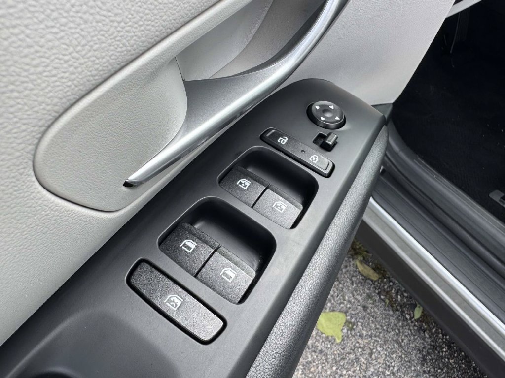 Certified 2023 Hyundai Tucson SEL AWD/4WD image 17