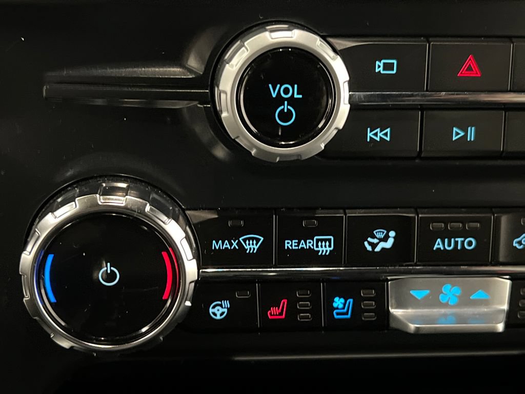 Used 2025 Ford F150 Lariat AWD/4WD image 53
