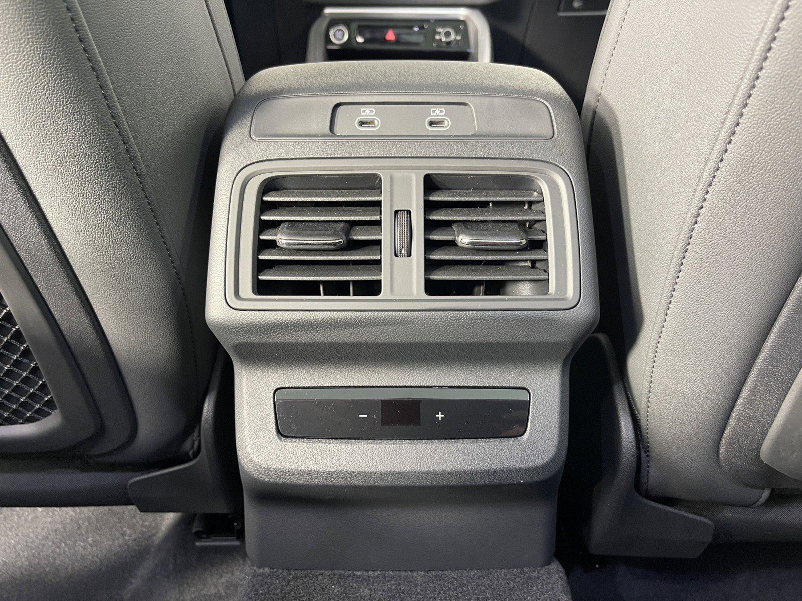 New 2025 Audi Q5 Premium image 36