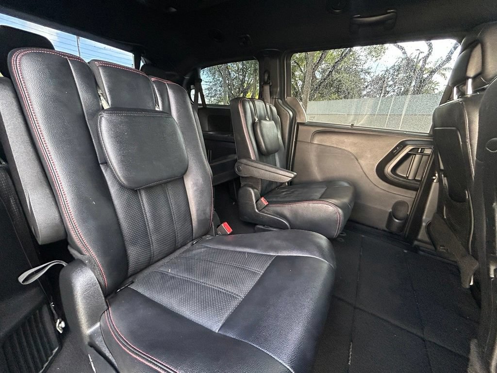 Used 2019 Dodge Grand Caravan GT FWD image 31