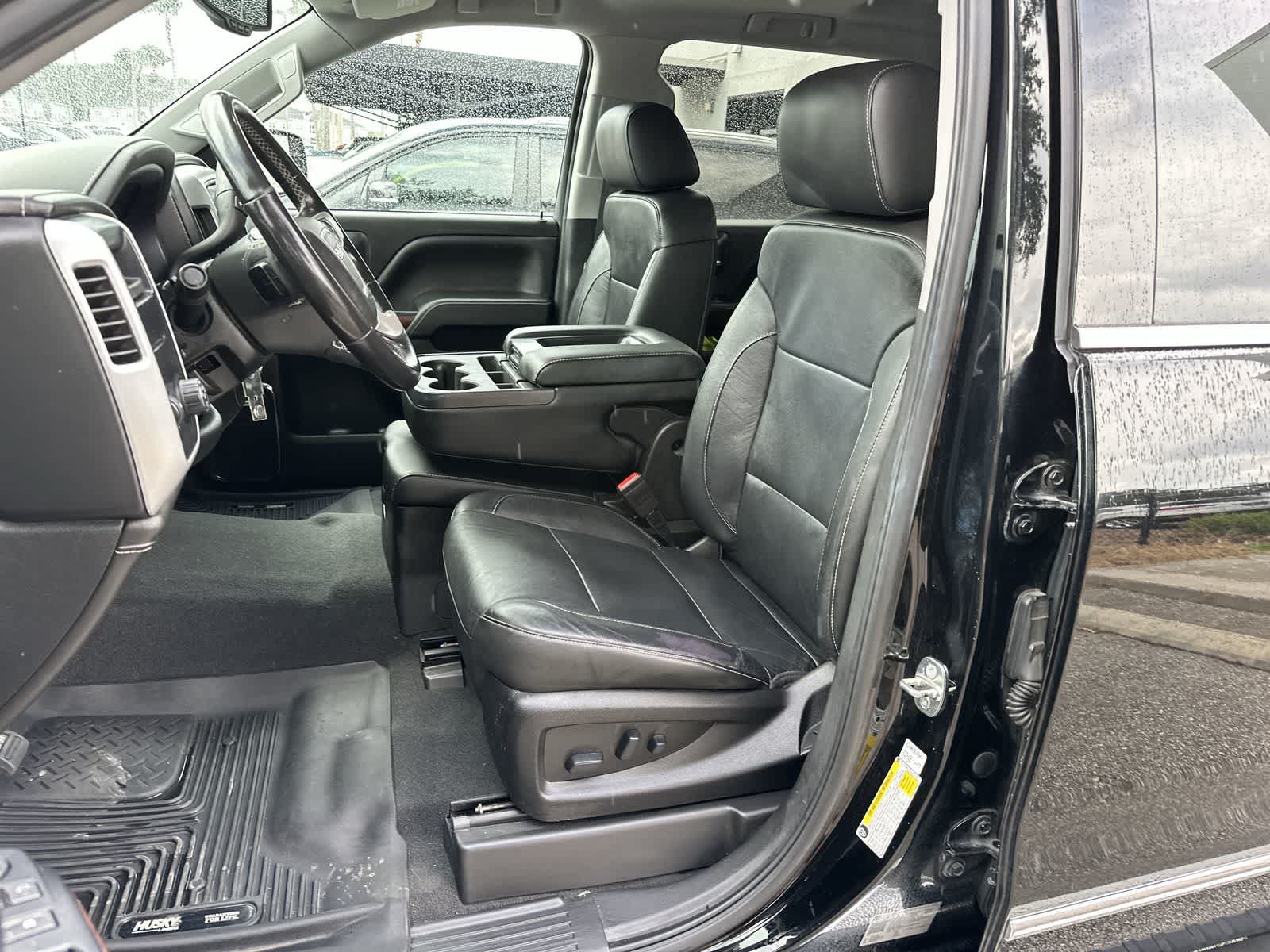 Used 2018 GMC Sierra 1500 SLT w/ SLT Premium Package RWD image 3