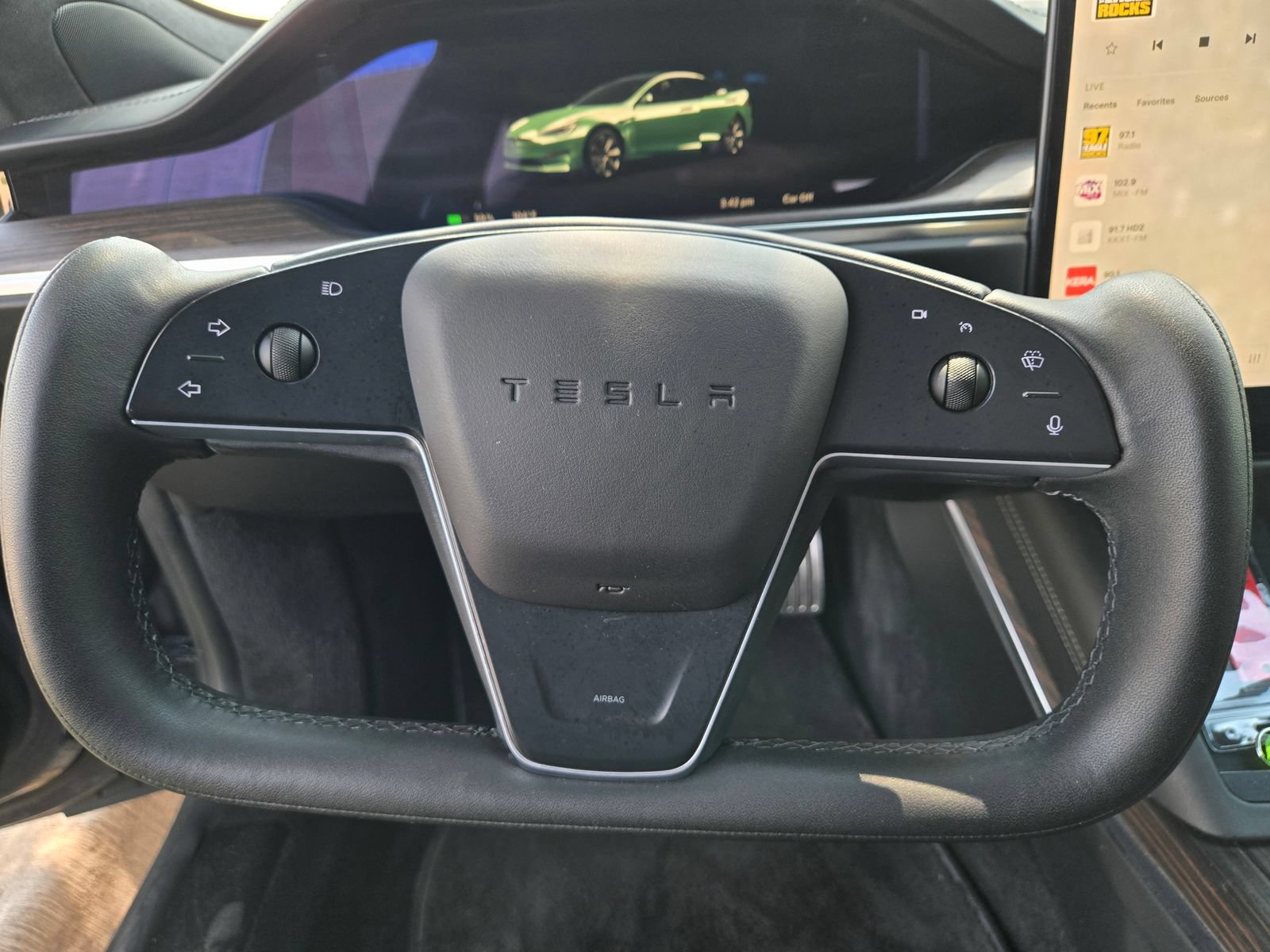 Used 2022 Tesla Model S AWD/4WD image 11
