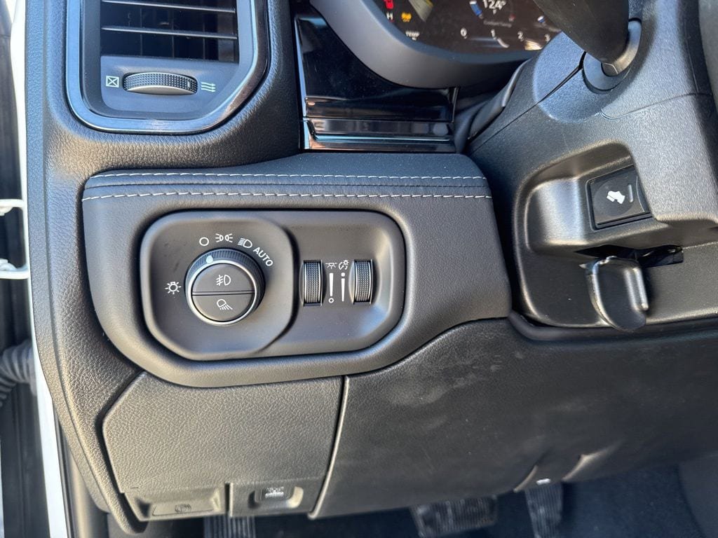New 2026 RAM 2500 Limited image 18