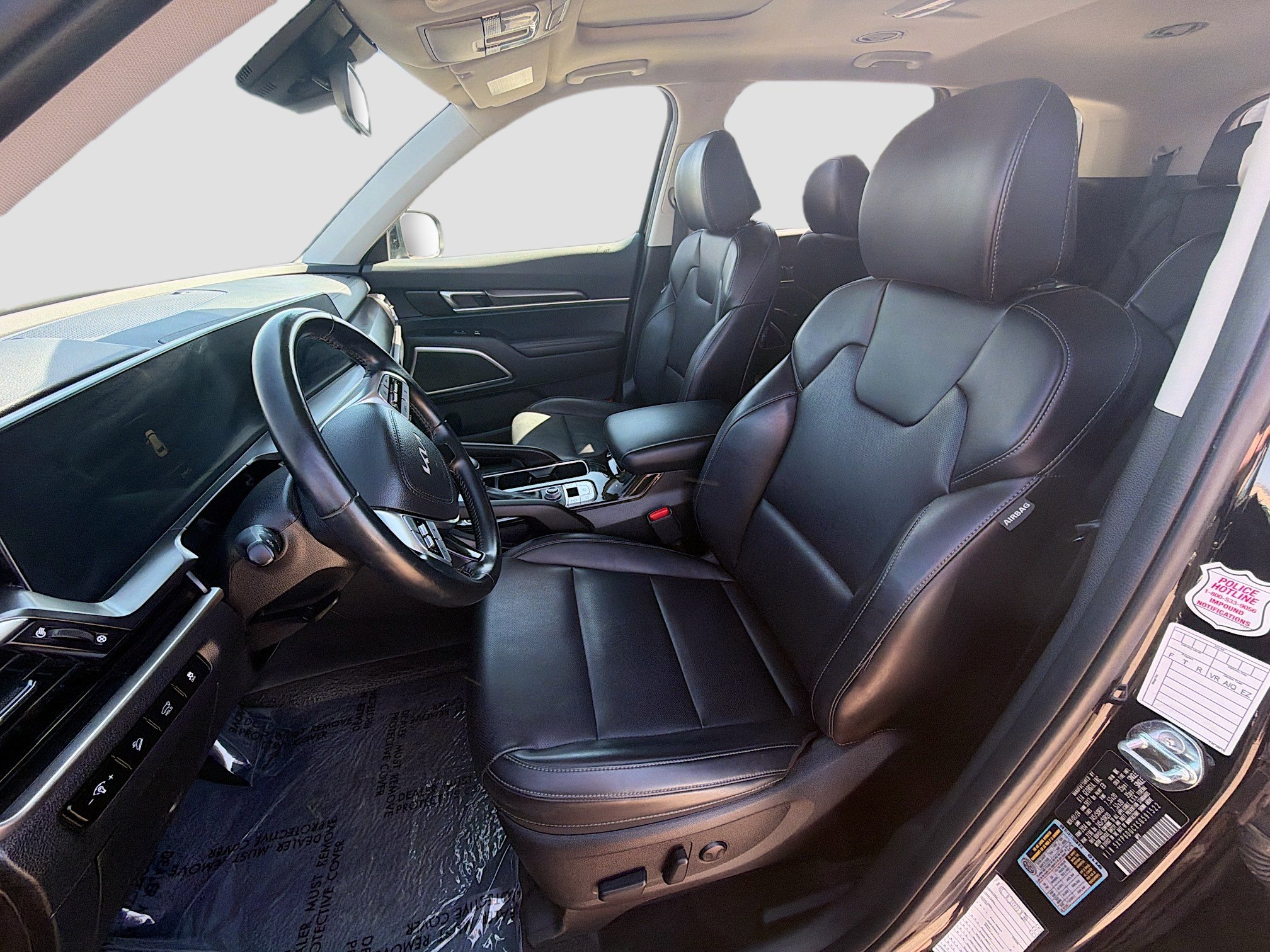 Used 2025 Kia Telluride S AWD/4WD image 13