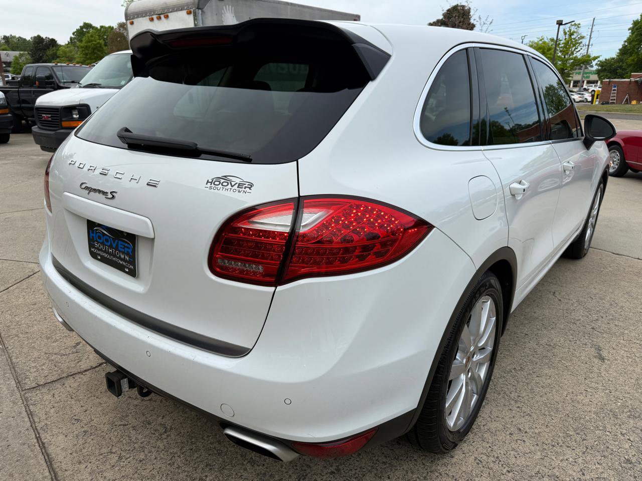 Used 2014 Porsche Cayenne S AWD/4WD image 5