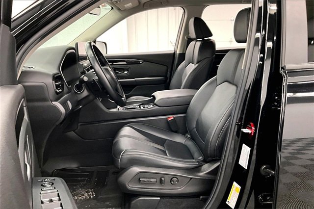 Used 2026 Honda Passport RTL image 20