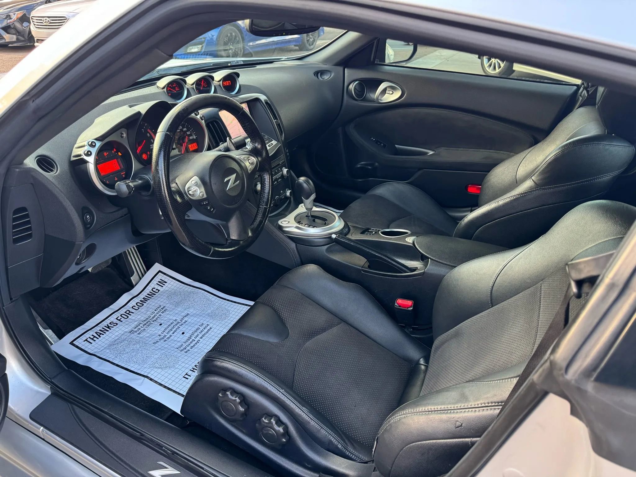 Used 2018 Nissan 370Z Touring image 8