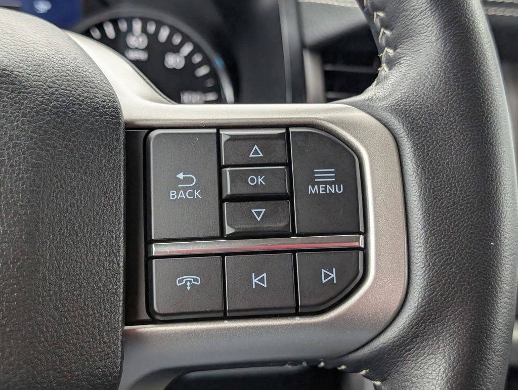 Used 2022 Ford Expedition XLT image 28