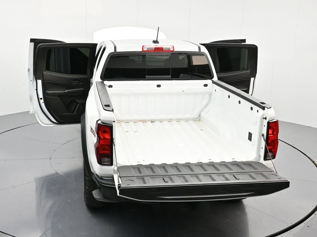 Certified 2024 Chevrolet Colorado Trail Boss w/ Advanced Trailering Package image 46